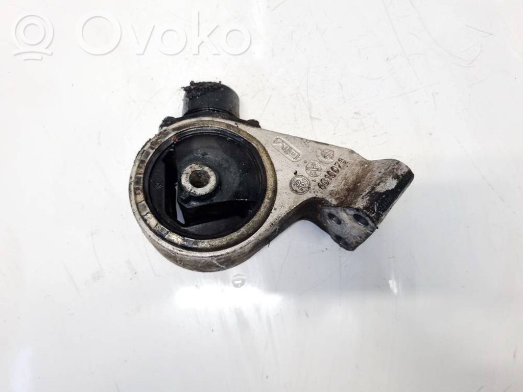 Engine mount bracket   4618076,4618076