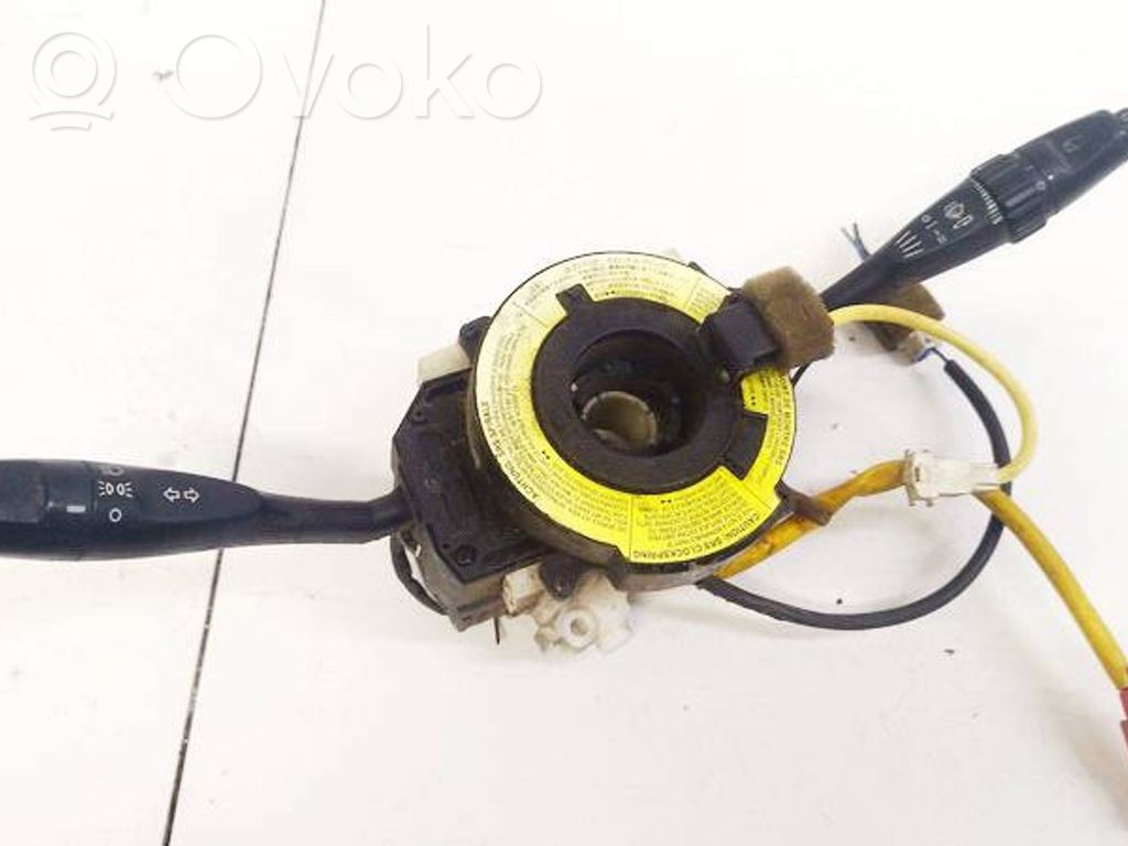 Mitsubishi Carisma Commodo, commande essuie-glace/phare