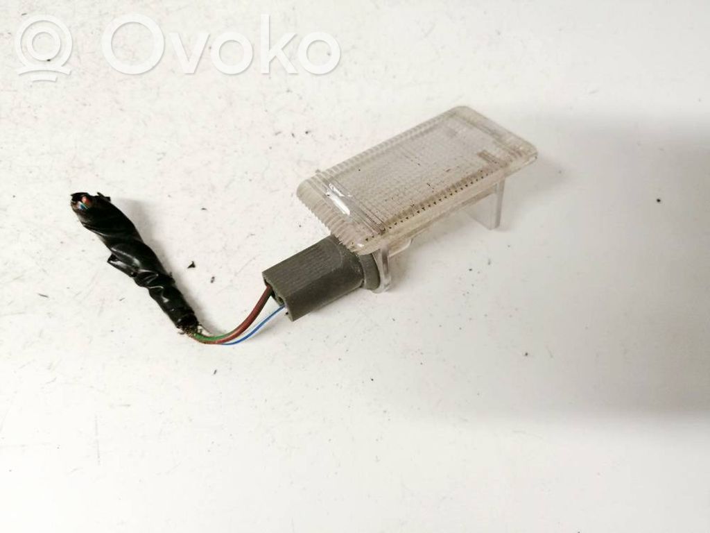 Autre éclairage intérieur   84G13547AA,C95YF,84G13547AA,C95YF