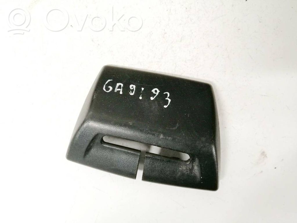 Mercedes-Benz C AMG W204 Kita salono detalė 