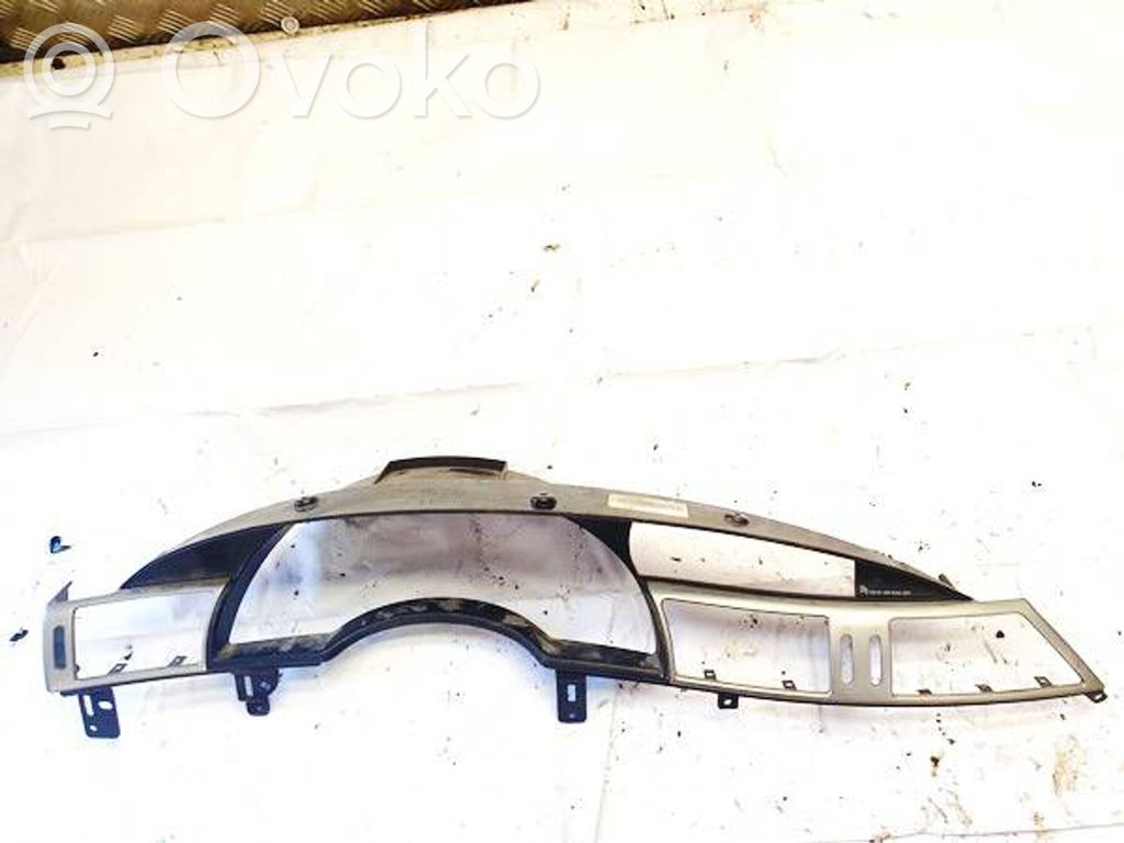 Chrysler Pacifica Moldura del panel 