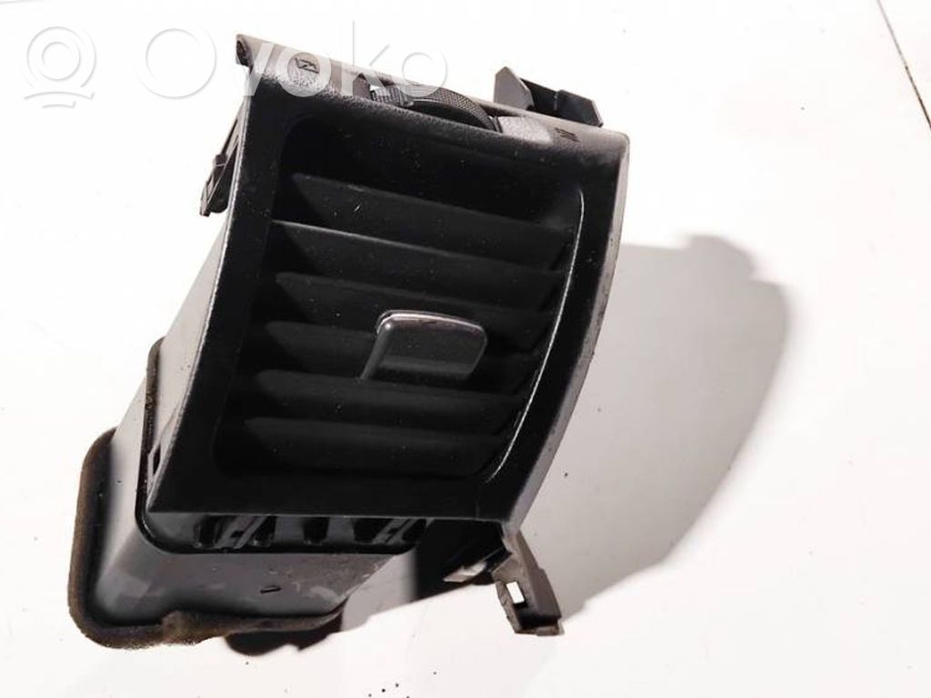 Mitsubishi Grandis Griglia di ventilazione centrale cruscotto 