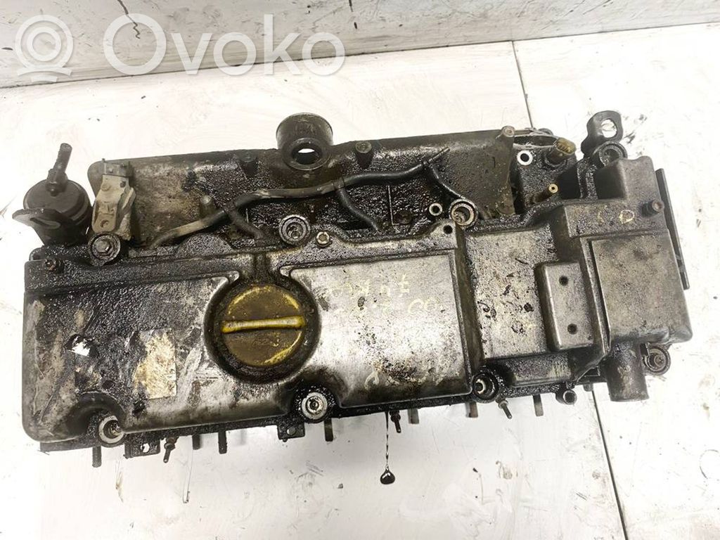 Opel Zafira A Culata del motor 