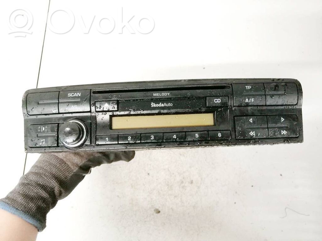 Skoda Octavia Mk2 (1Z) Unitate principală radio/CD/DVD/GPS 
