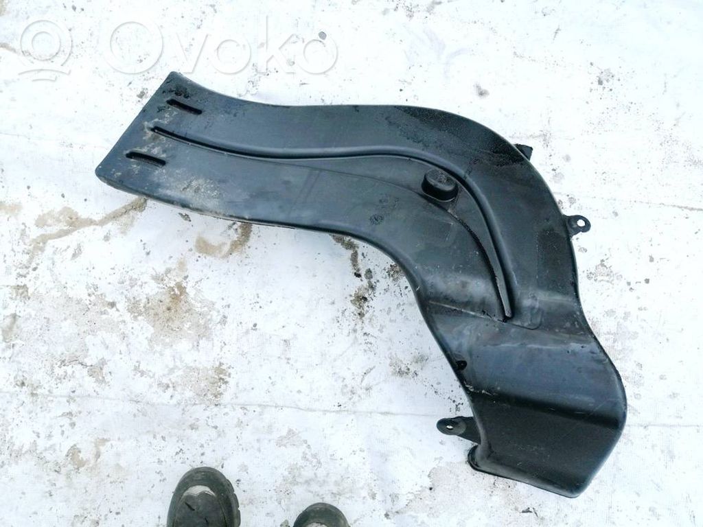 BMW 7 E65 E66 Einzelteil Lufteinlasskanal 