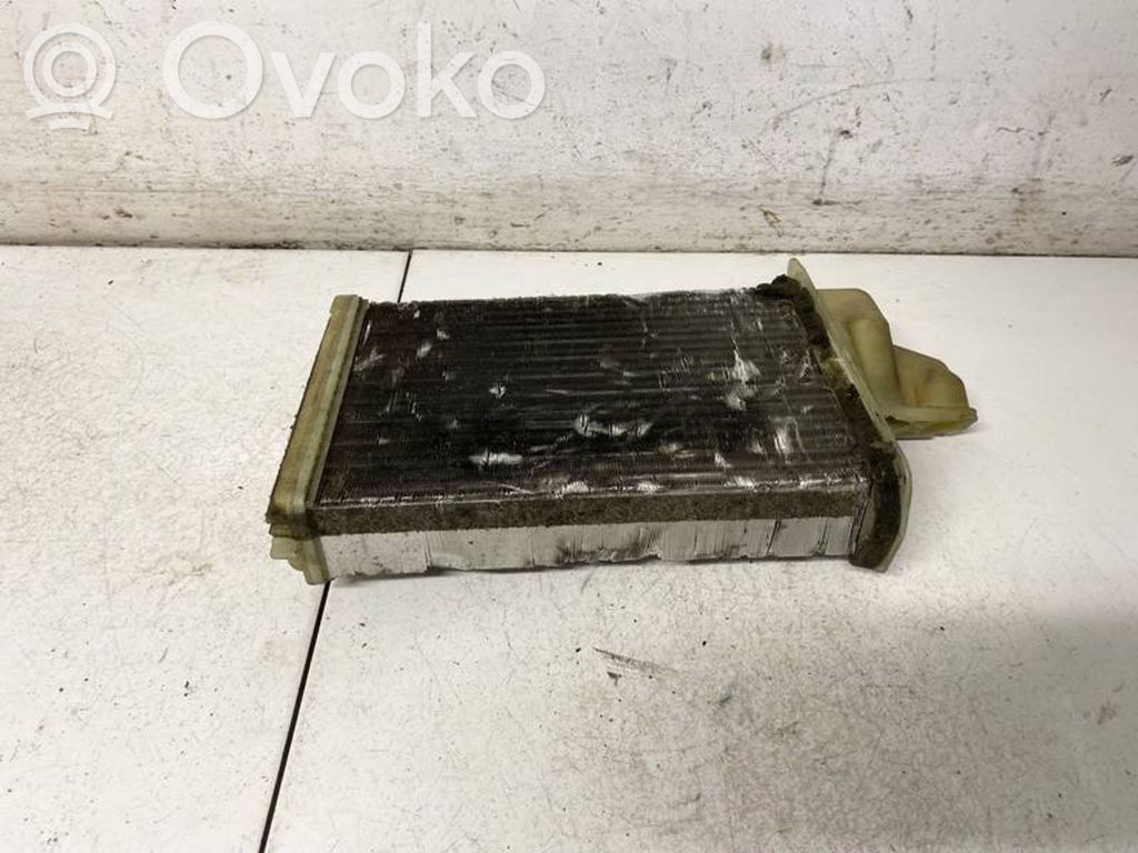 BMW 3 E36 Pečiuko radiatorius 