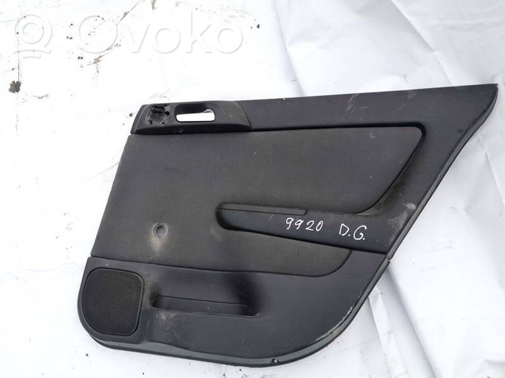 Opel Astra G Rivestimento del pannello della portiera posteriore 