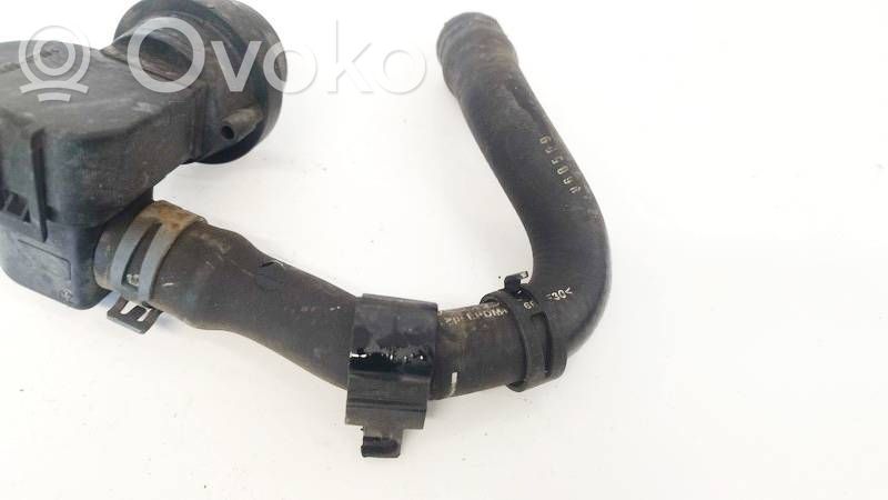Audi A4 S4 B8 8K Conductă/furtun lichid de răcire motor
