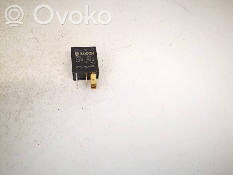 Audi A4 S4 B7 8E 8H Otros relés 