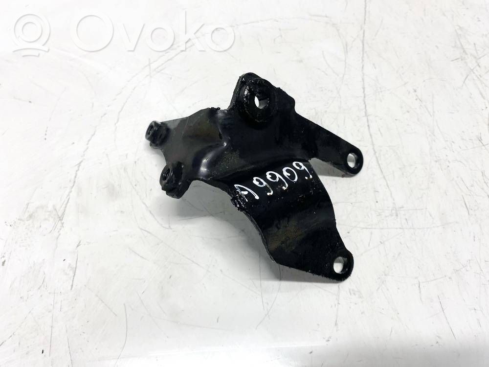 Ford S-MAX Moottorin kiinnikekorvake (käytetyt) 