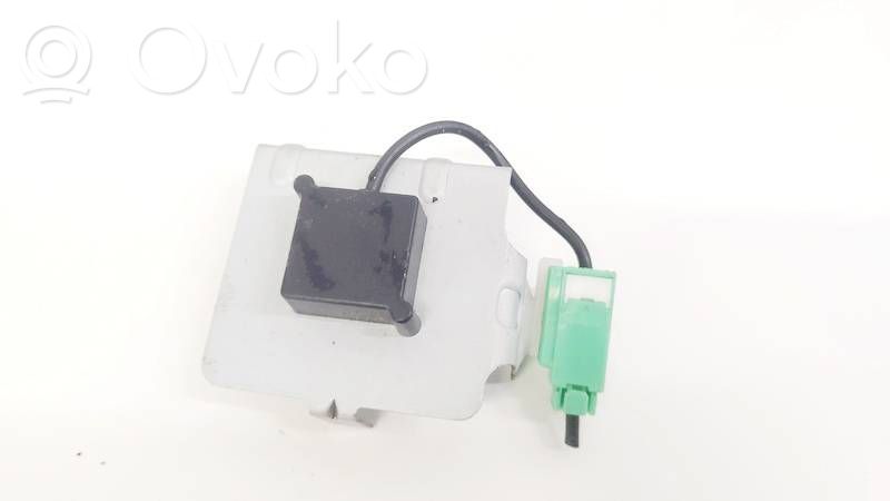 Mazda CX-7 Antennin ohjainlaite