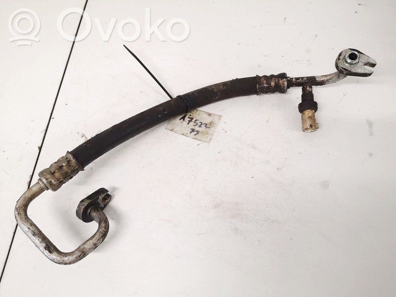Ilmastointilaitteen putki (A/C)   04596553AA,04596553AA