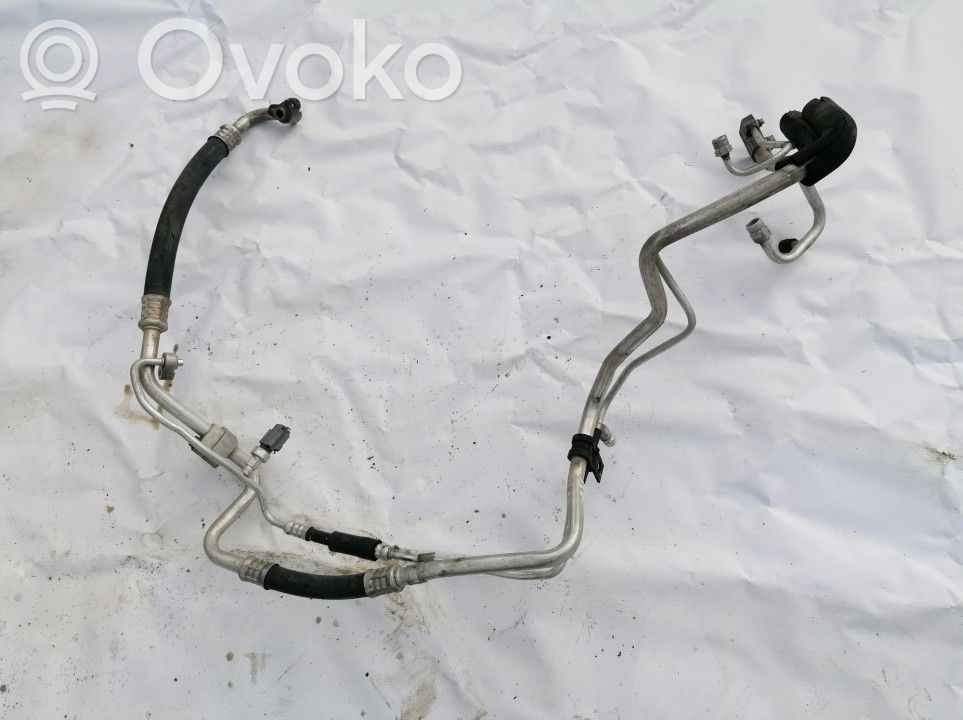 Dodge Journey Ilmastointilaitteen putki (A/C) 