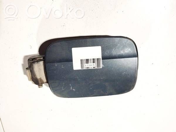 Audi A4 S4 B8 8K Polttoainesäiliön korkki 