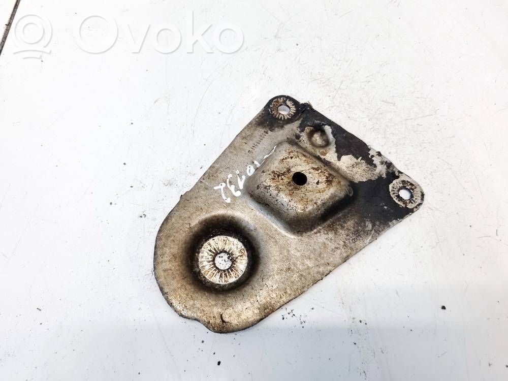 Engine mounting bracket   8D0399541B,8D0399541B
