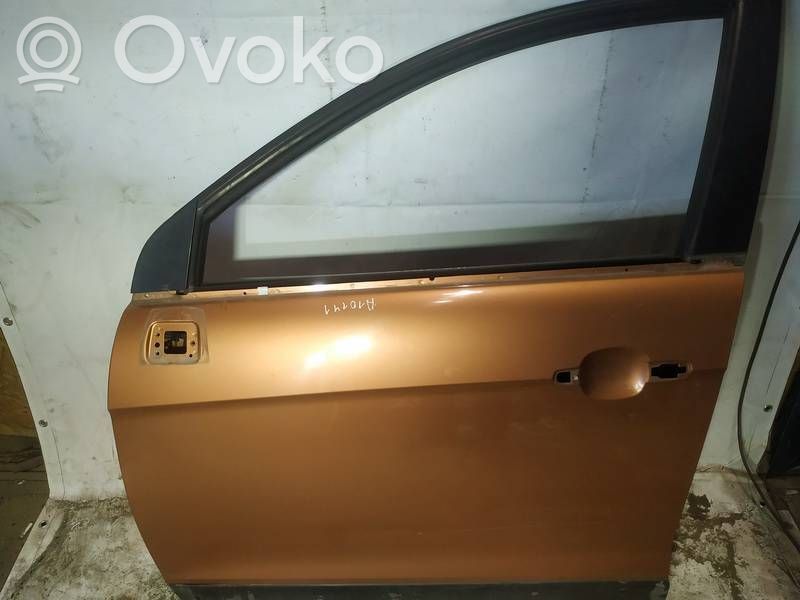 Chevrolet Captiva Puerta delantera 