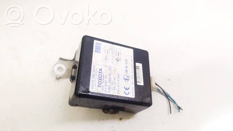 Toyota Corolla Verso AR10 Centralina/modulo portiere 