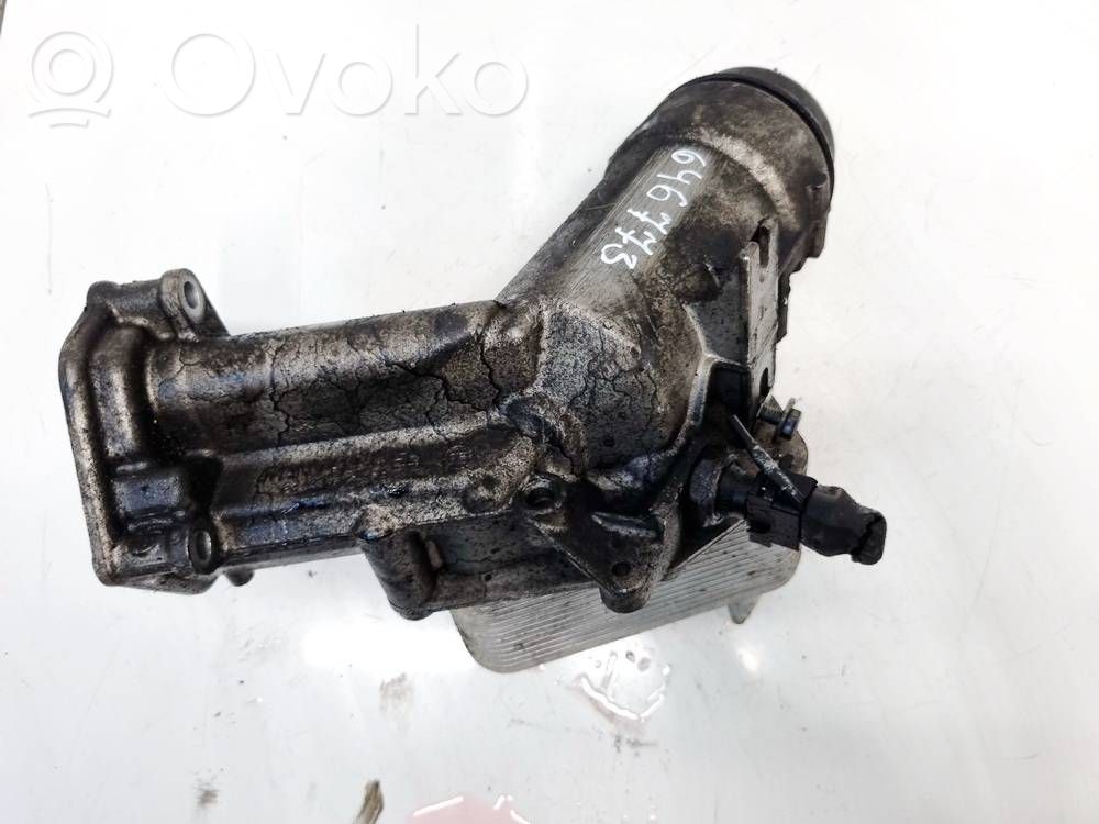 BMW 5 E60 E61 Öljynsuodattimen kansi 