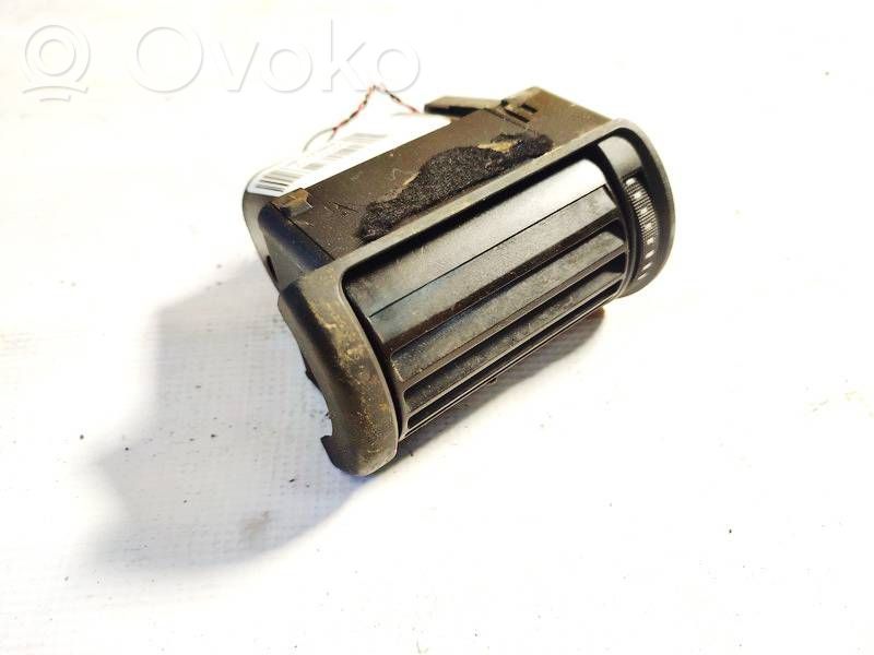 Audi A4 S4 B5 8D Luftausströmer Lüftungsdüse Luftdüse Mitte 