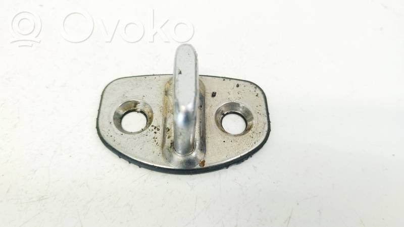 Skoda Fabia Mk2 (5J) Bridă/cârlig închidere ușă față 