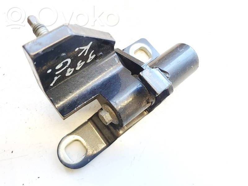 Ford Mondeo MK IV Cerniera inferiore della portiera posteriore