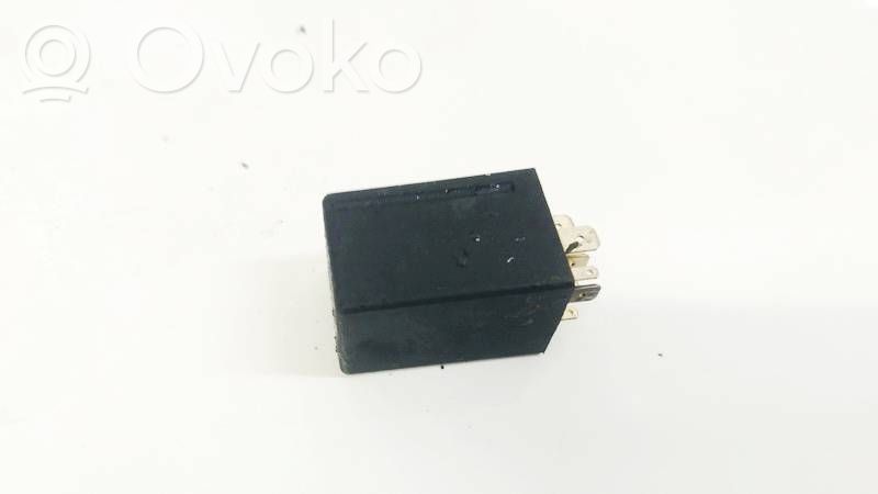 Muu rele   5J0941589,5J0941589