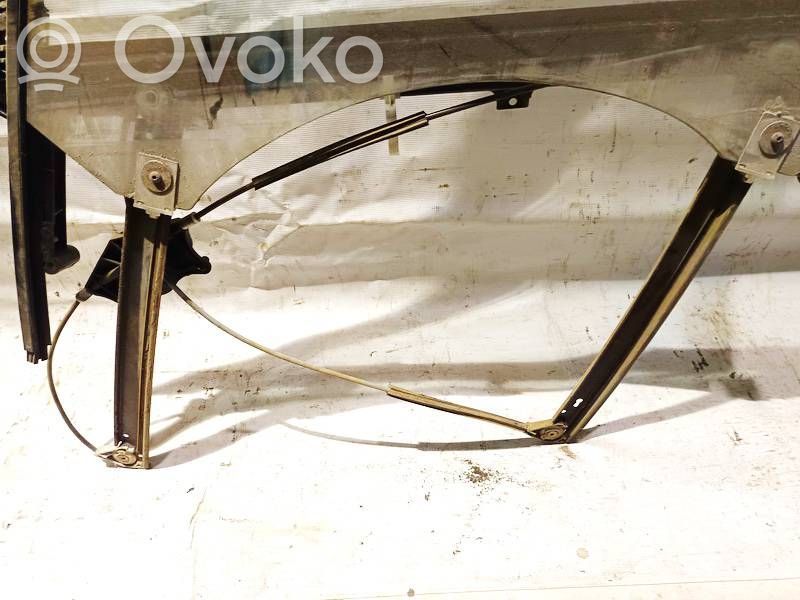 Regulador con motor de la ventanilla de la puerta corredera   4F0837629,4F0837629