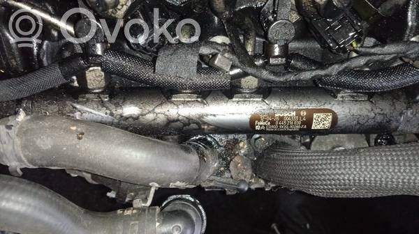 Jaguar XJ X351 Rampă alimentare injectoare 