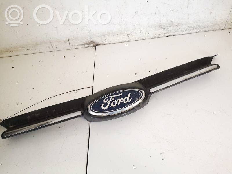 Ford Focus Kühlergrill 