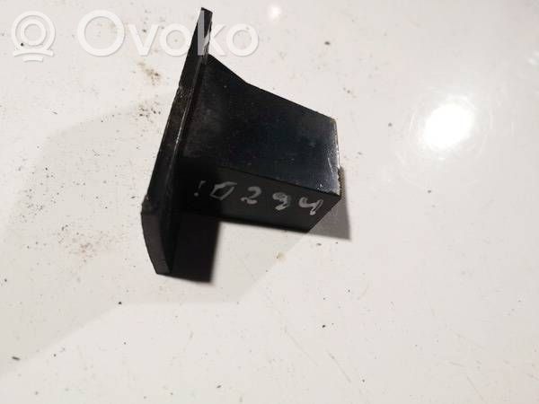 Otros repuestos del interior   24057,24057