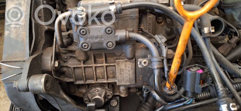 Audi A4 S4 B5 8D Pompă injecție de înaltă presiune 
