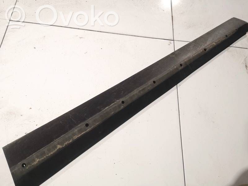 Mazda CX-3 Rivestimento della portiera anteriore (modanatura)