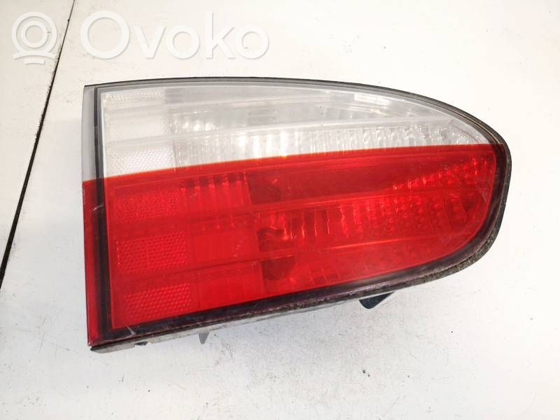 Hyundai H-1, Starex, Satellite Lampă spate în capacul portbagajului 