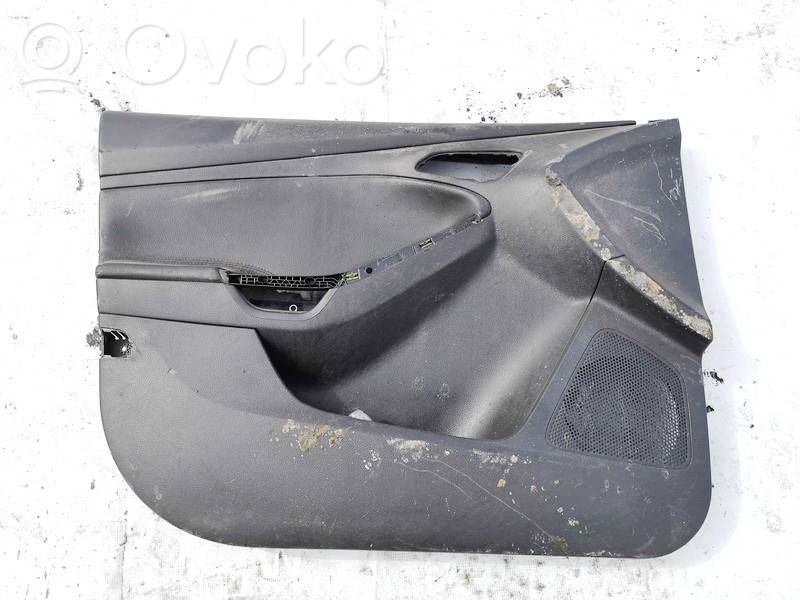 Ford Focus Revestimiento de puerta delantera 