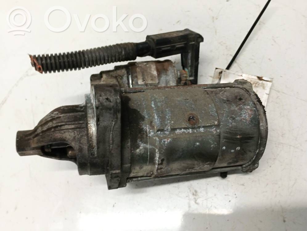 Toyota Avensis T270 Motor de arranque