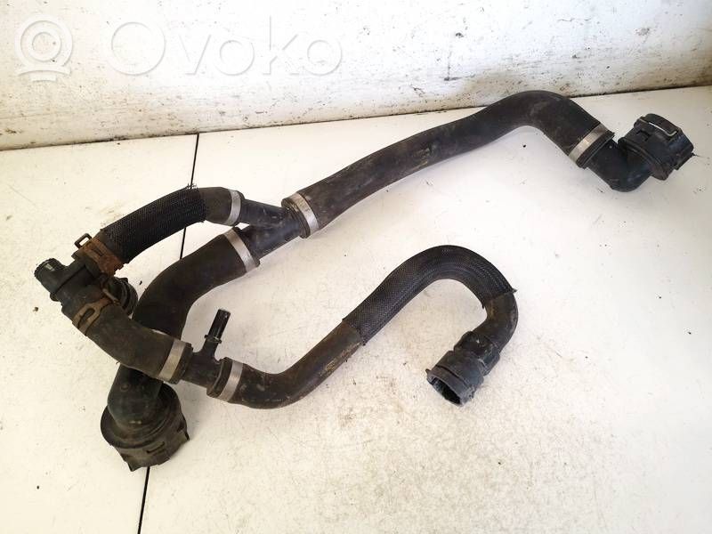 Land Rover Discovery Sport Tubo flessibile del liquido di raffreddamento del motore
