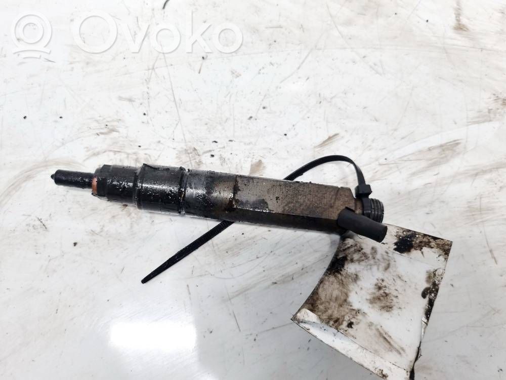 Inyector de combustible   028130201G,028130201G