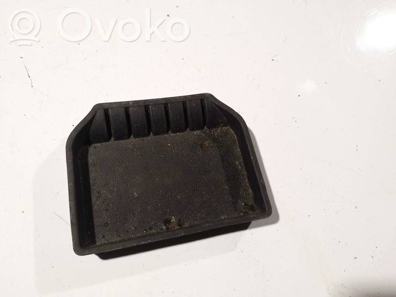 Opel Zafira B Otros repuestos del interior 