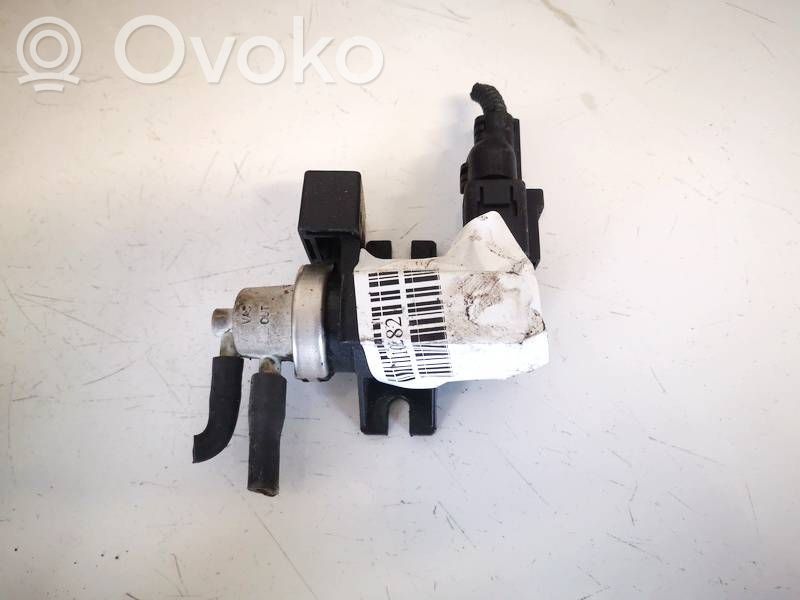 Audi A3 S3 8L Solenoid supapă turbosuflantă 