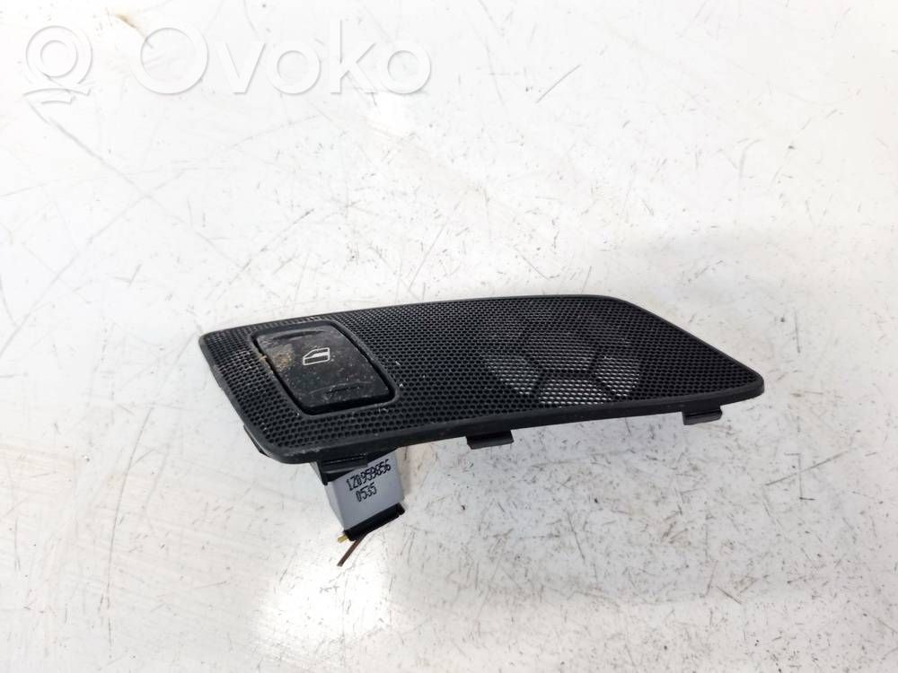 Skoda Octavia Mk2 (1Z) Interruttore di controllo dell’alzacristalli elettrico