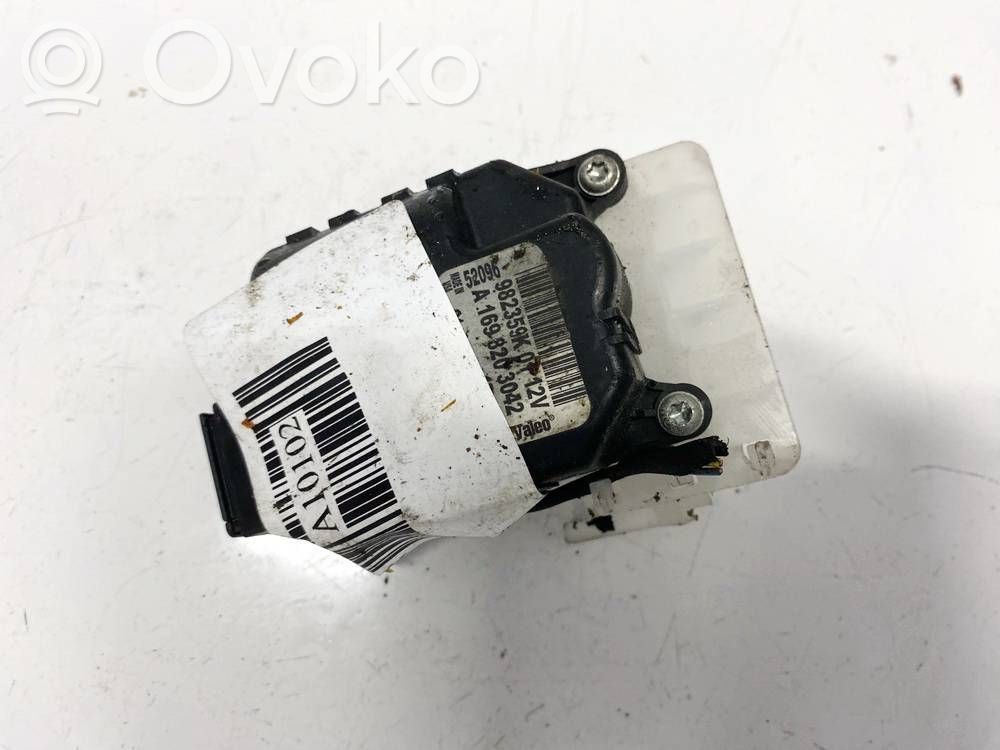 Mercedes-Benz A W169 Motor/actuator clapetă aer 