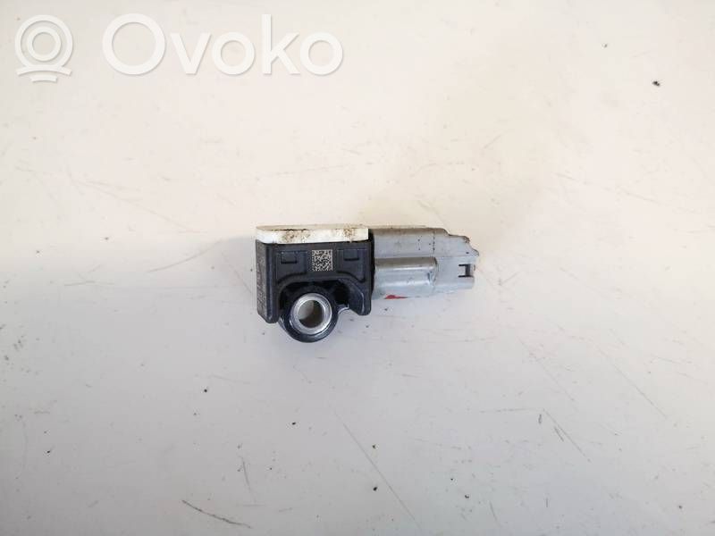 Sensor impacto/accidente para activar Airbag   31334336,31334336