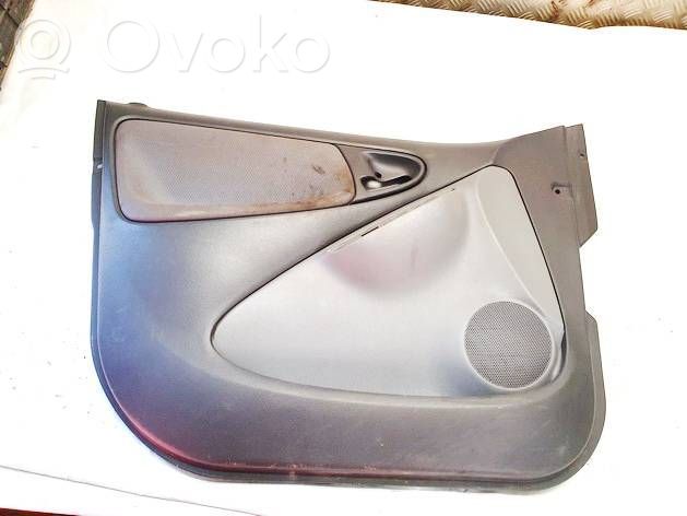 Toyota Yaris Etuoven verhoilu