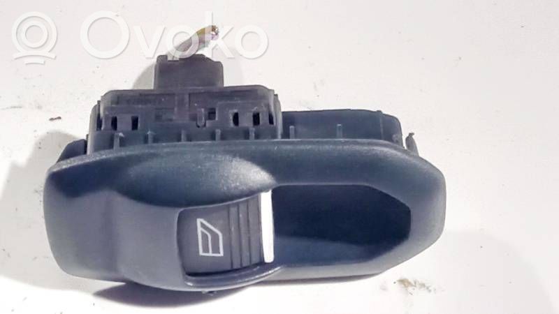 Ford Grand C-MAX Interrupteur commade lève-vitre