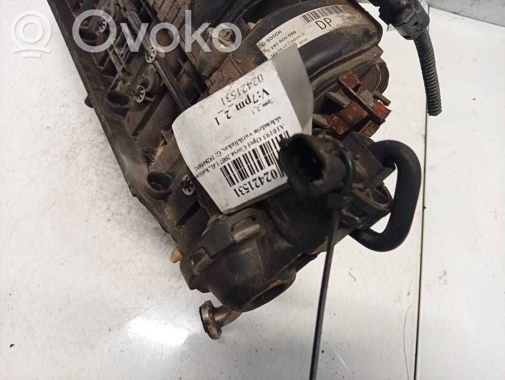 Opel Corsa D Zawór kolektora ssącego 