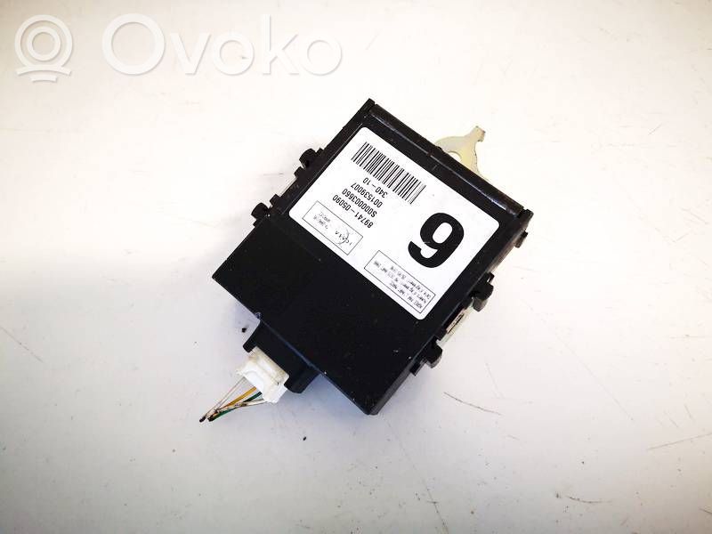 Toyota Avensis T270 Unité de commande module de porte 