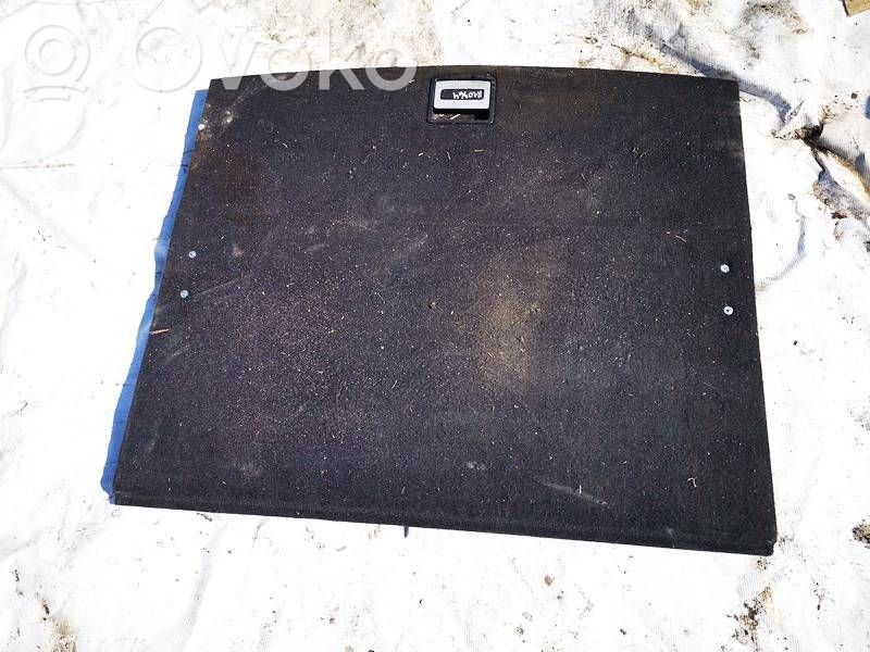 Toyota Avensis T270 Tappetino di rivestimento del bagagliaio/baule 