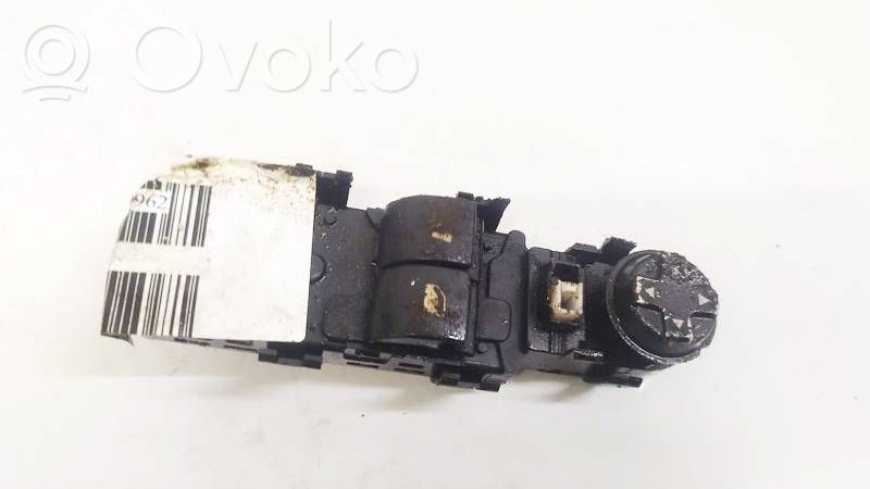 Peugeot 207 Electric window control switch 