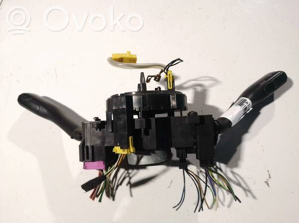 Volkswagen PASSAT B5 Leva/interruttore dell’indicatore di direzione e tergicristallo 