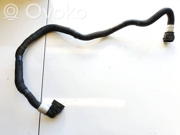 Tesla Model Y Conductă/furtun lichid de răcire motor